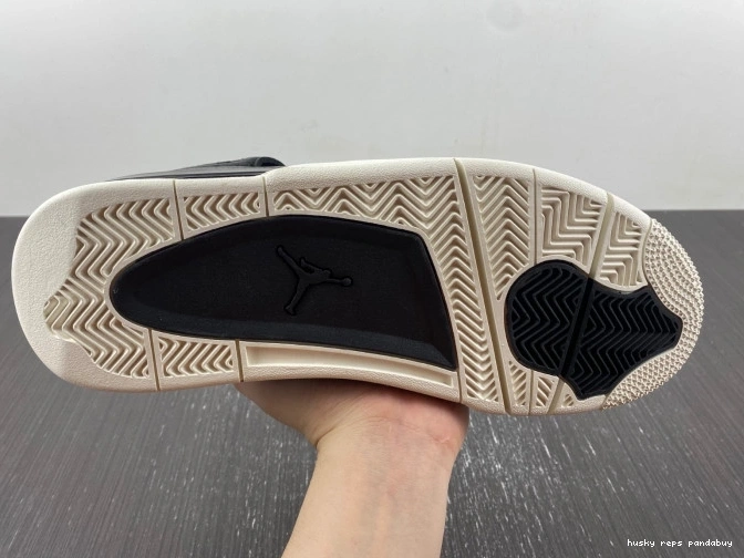 Rep Husky 819139-010 Jordan Hair Black 4 Retro Pony 0713